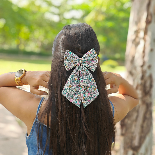 Delicate Long Pigtail Bow