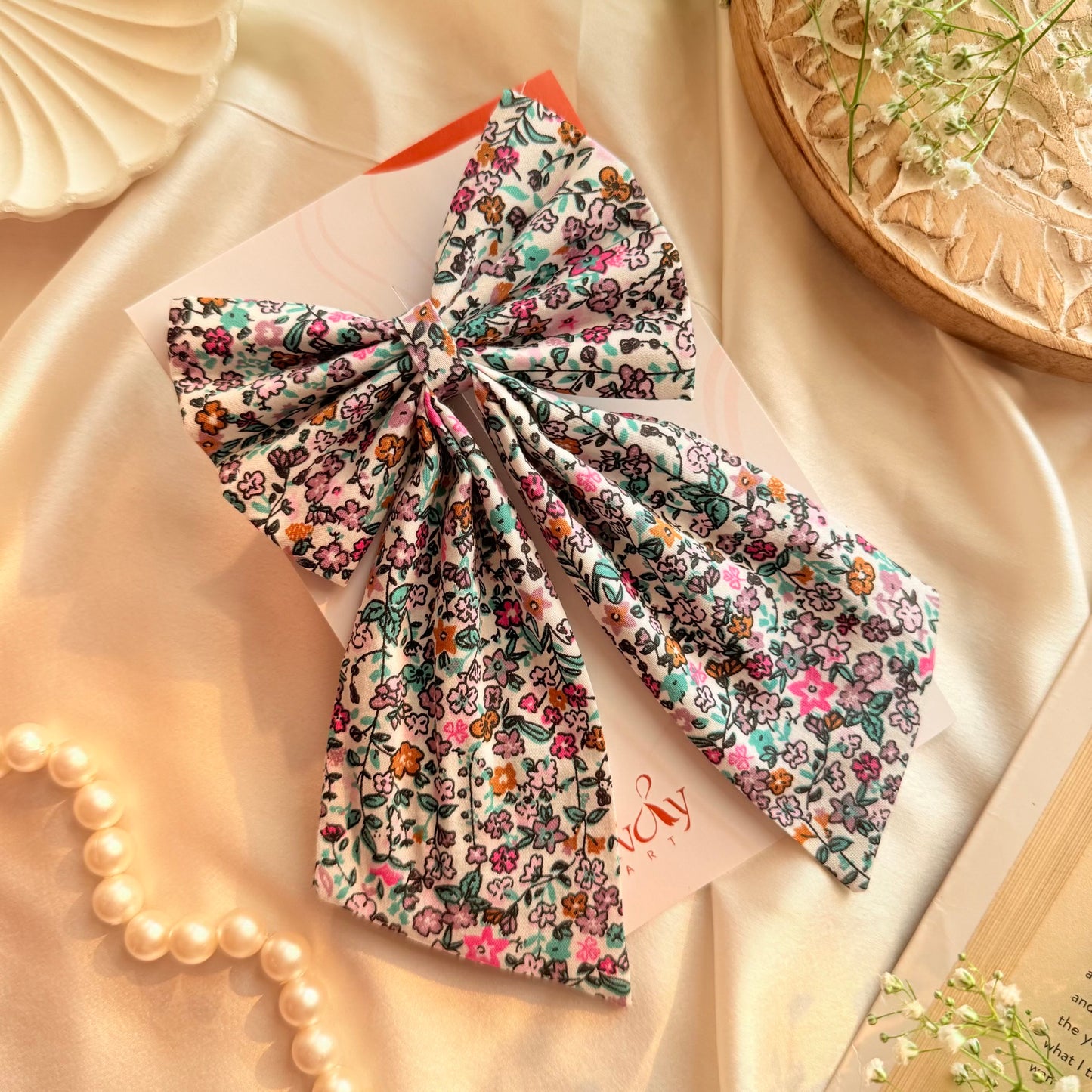 Delicate Long Pigtail Bow
