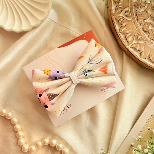 Chic Twist Bow
