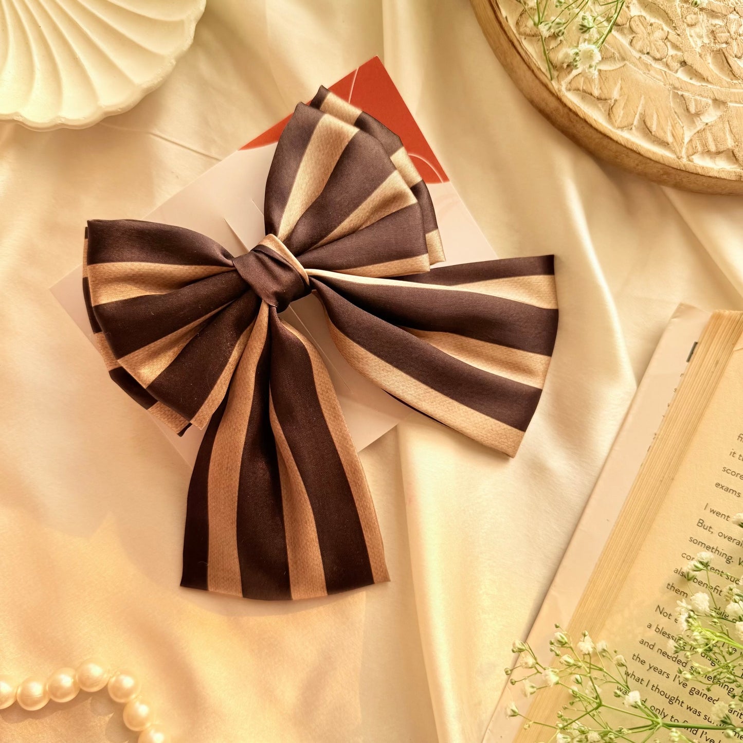 Salmon Bow