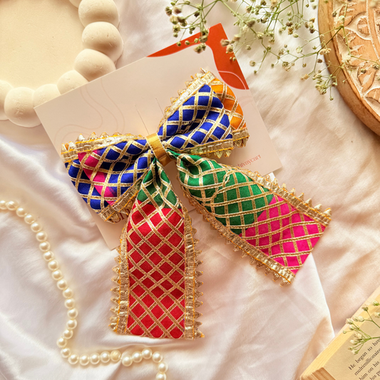 Zari Check Charm